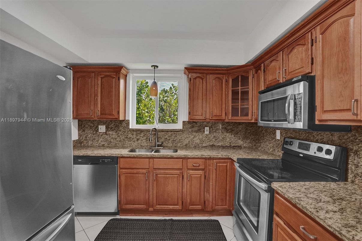 Interior, Kitchen, Pendant Lights