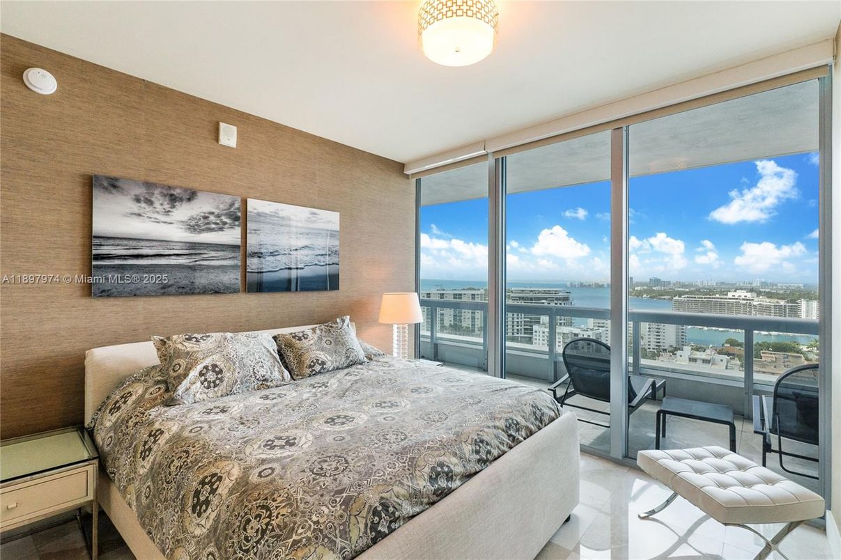 Bedroom, Interior, Water