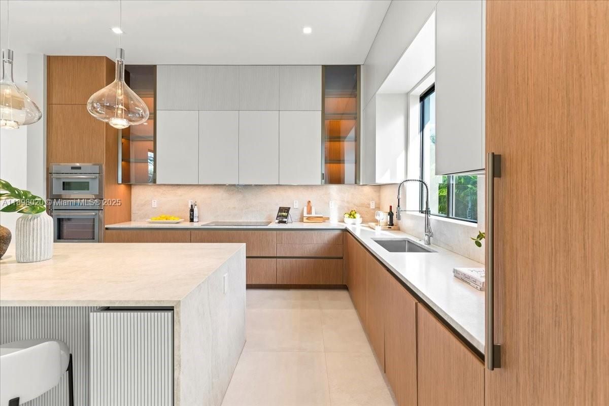 Interior, Kitchen, Pendant Lights, Recessed Lighting, Stainless Steel Appliances