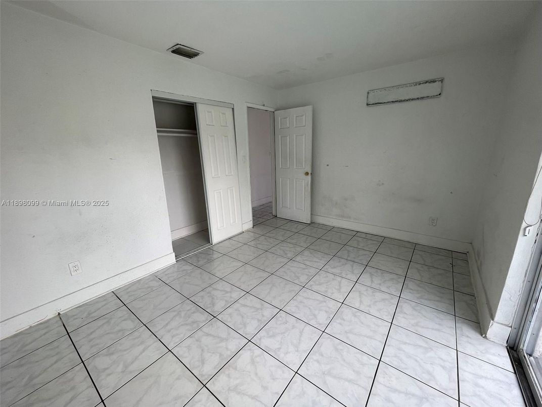 Empty room, Interior, Marble