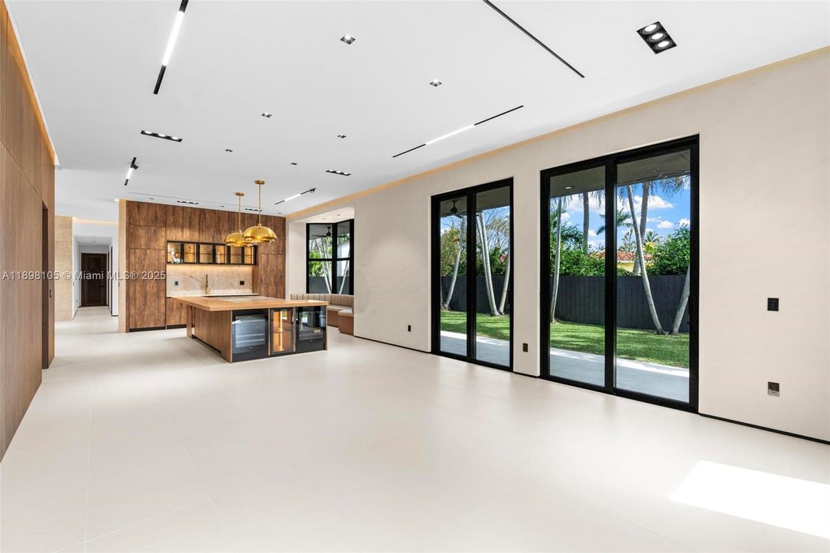 Interior, Kitchen, Pendant Lights, Recessed Lighting