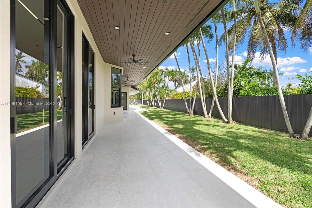 Backyard, Exterior