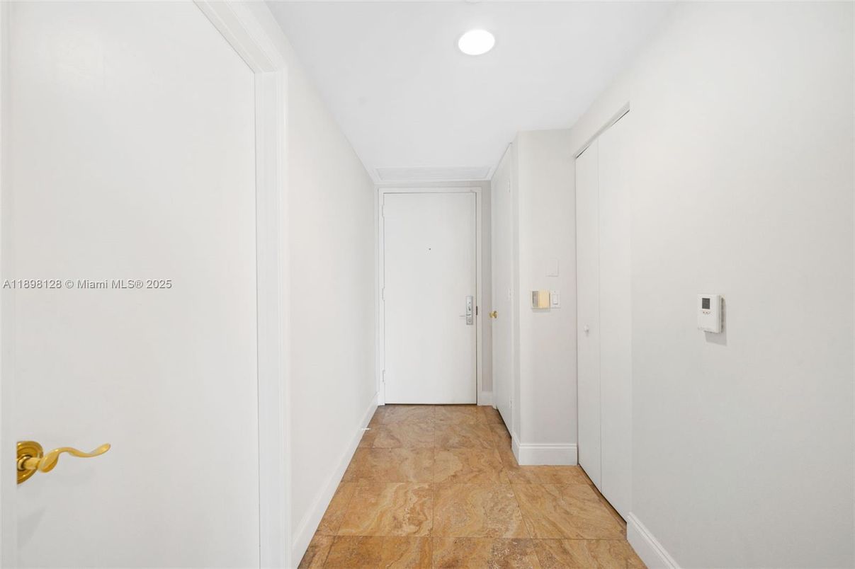 Interior, Recessed Lighting