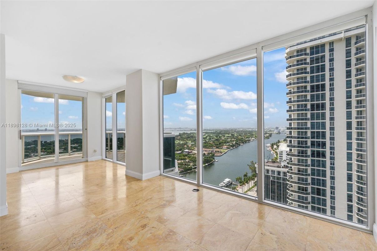 Water, Interior, Empty room, Other