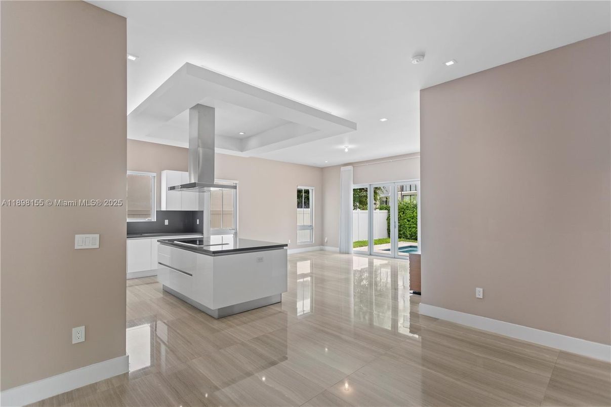 Interior, Kitchen, Recessed Lighting