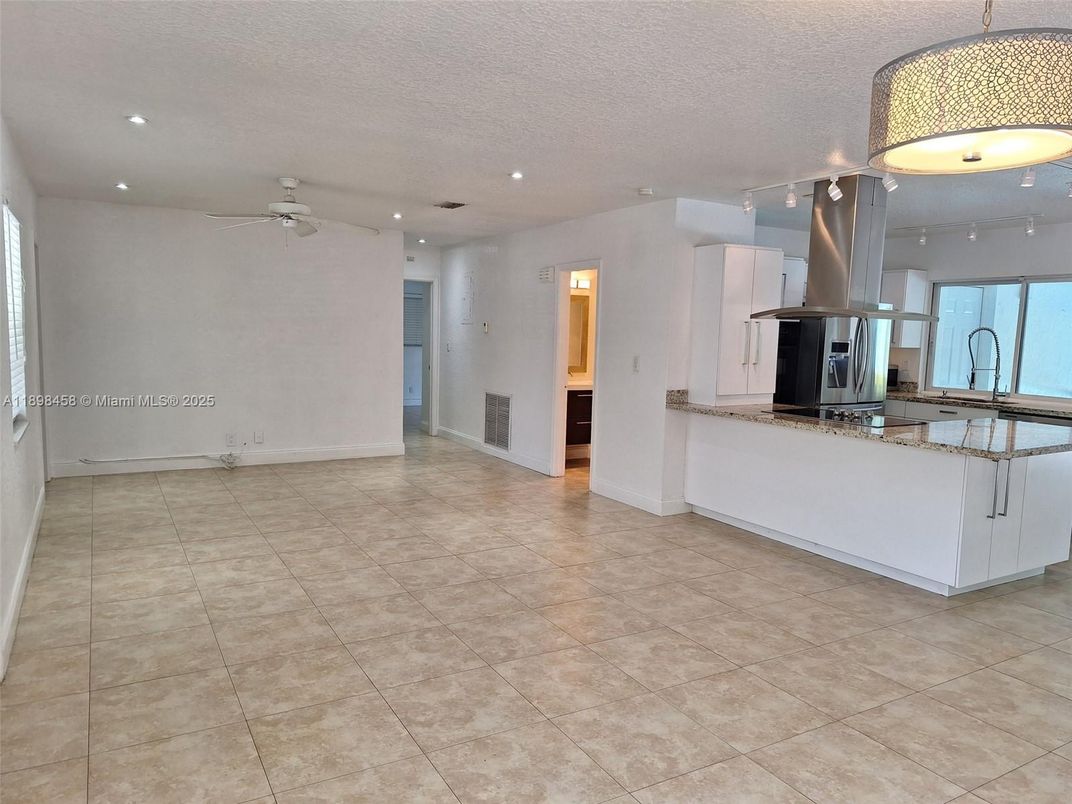 Interior, Kitchen, Recessed Lighting