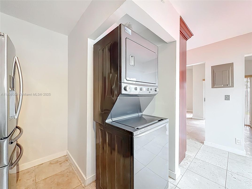 Interior, Utility Closets, Washer