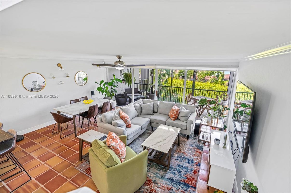 Dining room, Interior, Living room