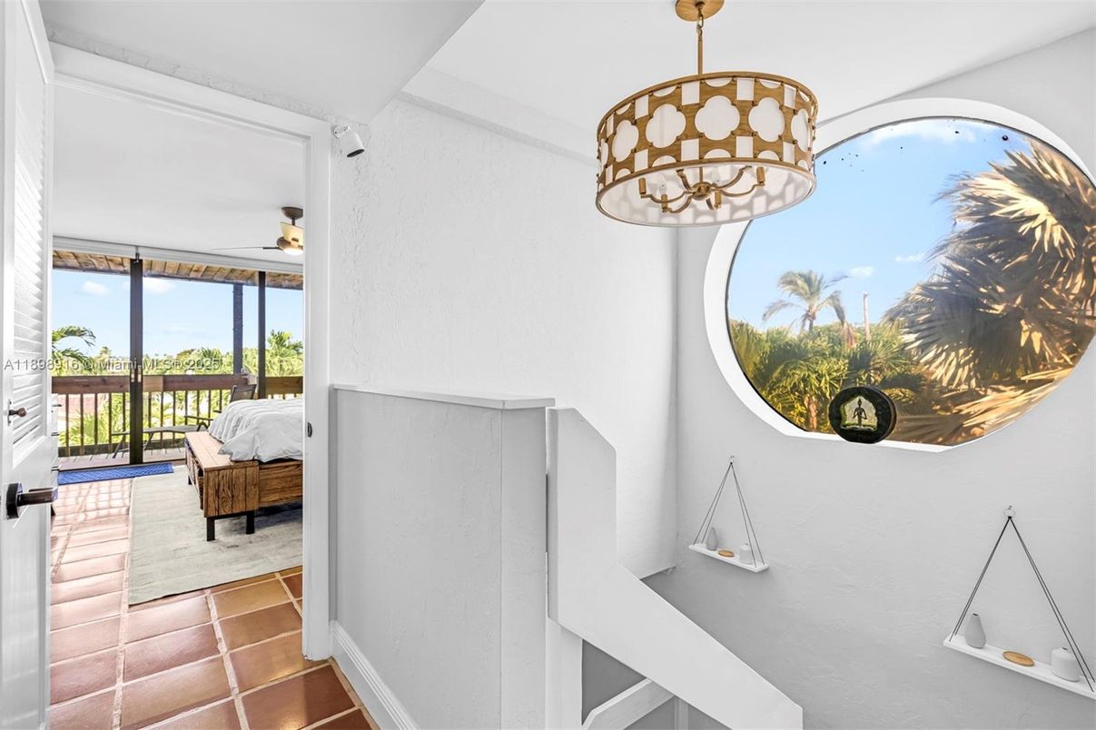 Bedroom, Interior, Pendant Lights, Water