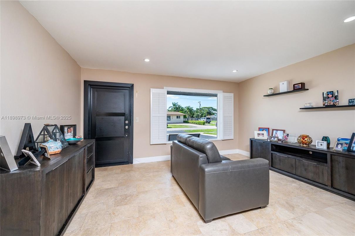Interior, Recessed Lighting