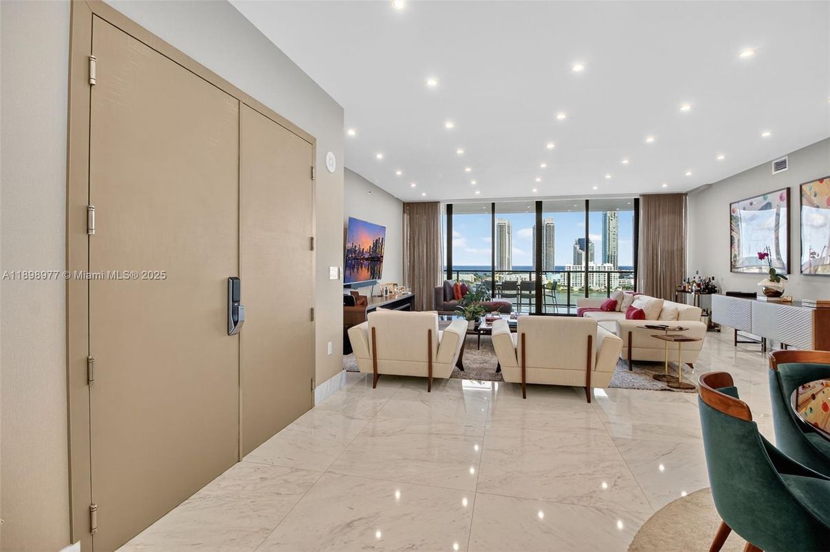 Interior, Living room, Marble, Recessed Lighting, Water