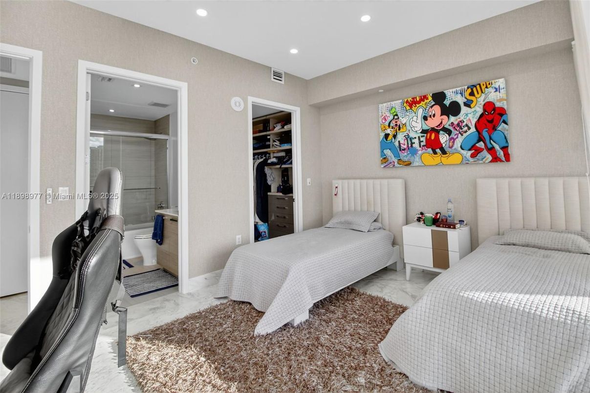 Bedroom, Interior, Marble, Recessed Lighting