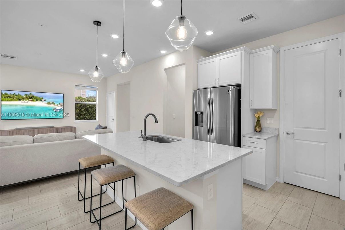 Interior, Kitchen, Pendant Lights, Recessed Lighting, Stainless Steel Appliances