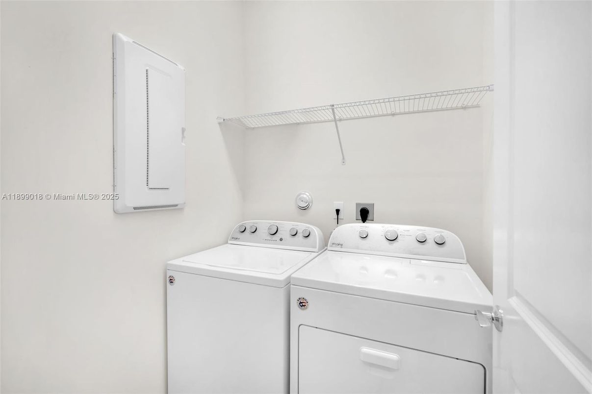 Interior, Utility Closets, Washer