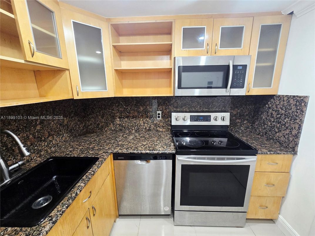 Interior, Kitchen, Stainless Steel Appliances