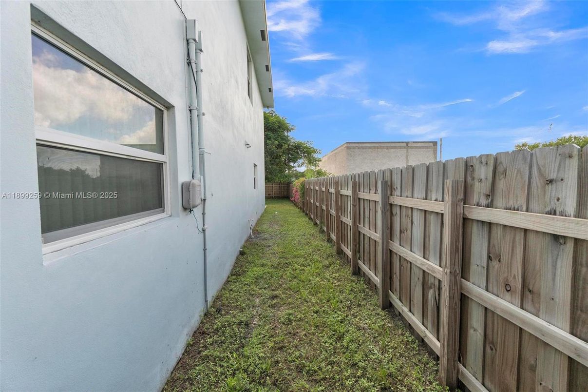 Backyard, Exterior
