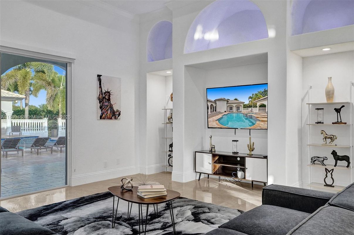 Interior, Recessed Lighting