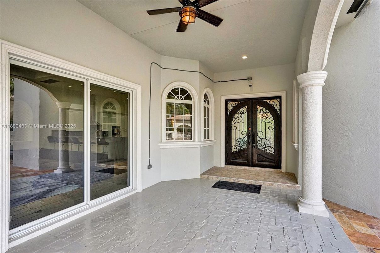 Exterior, Recessed Lighting