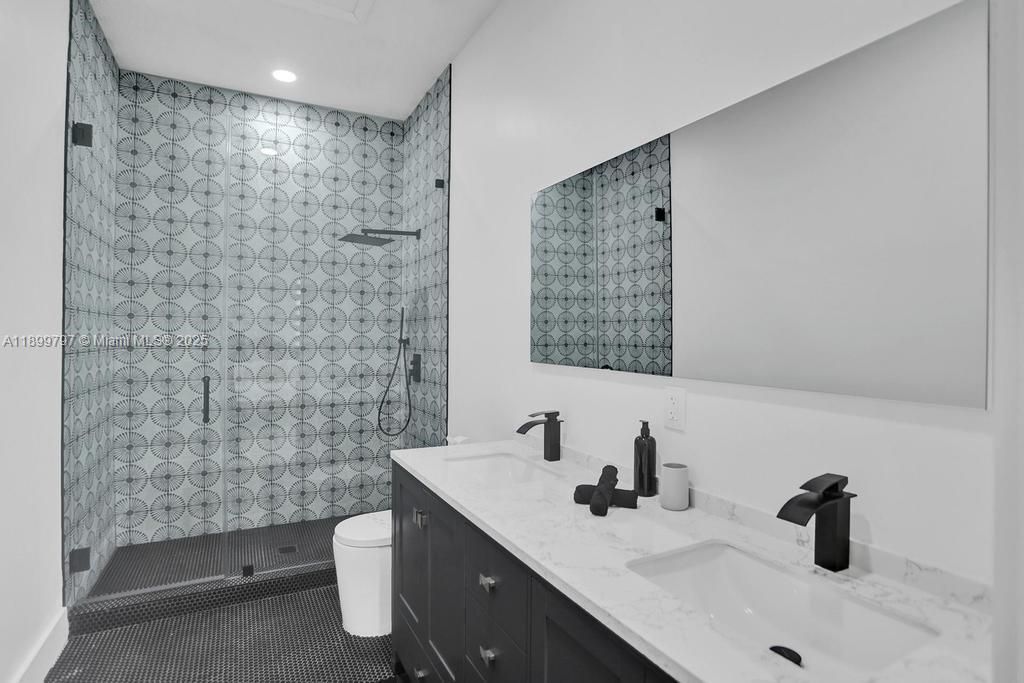 Bathroom, Dual Sink Vanities, Glass Shower, Interior, Recessed Lighting