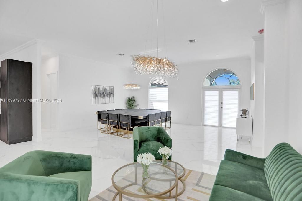 Chandelier, Interior, Living room, Marble, Recessed Lighting