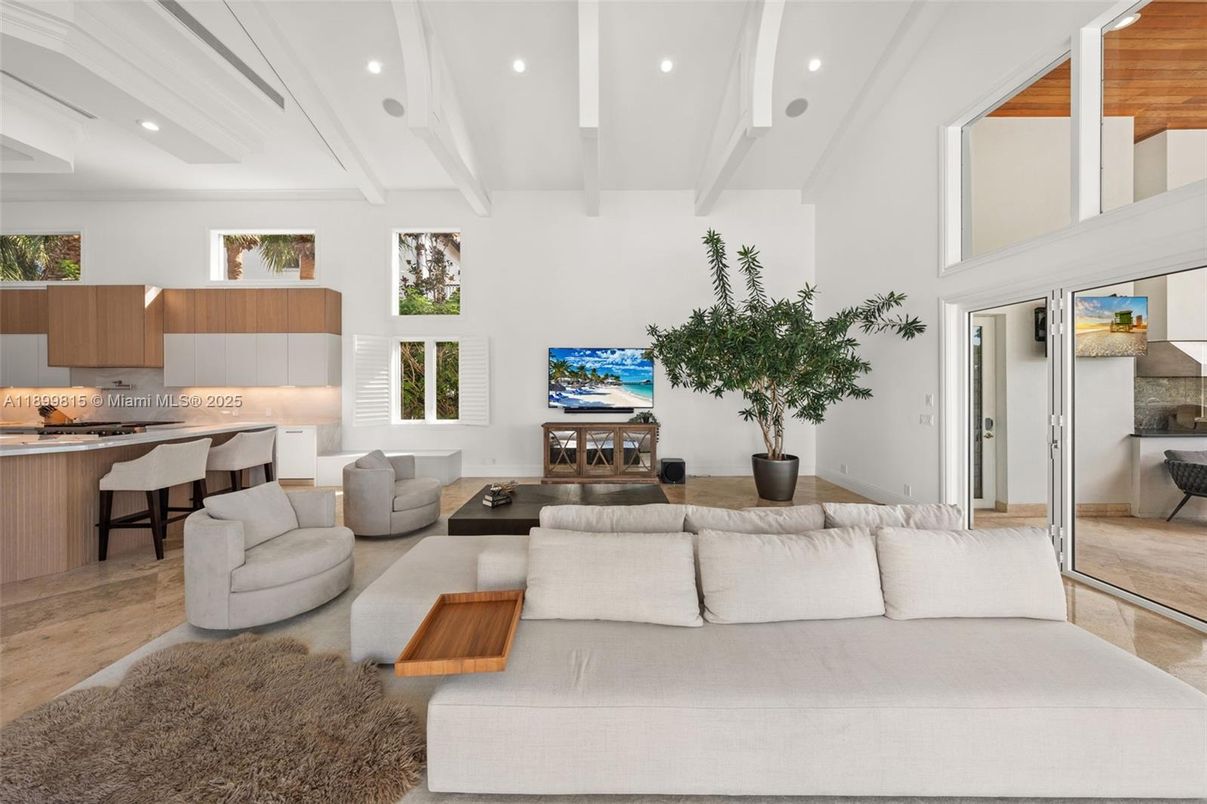 Interior, Kitchen, Living room, Recessed Lighting