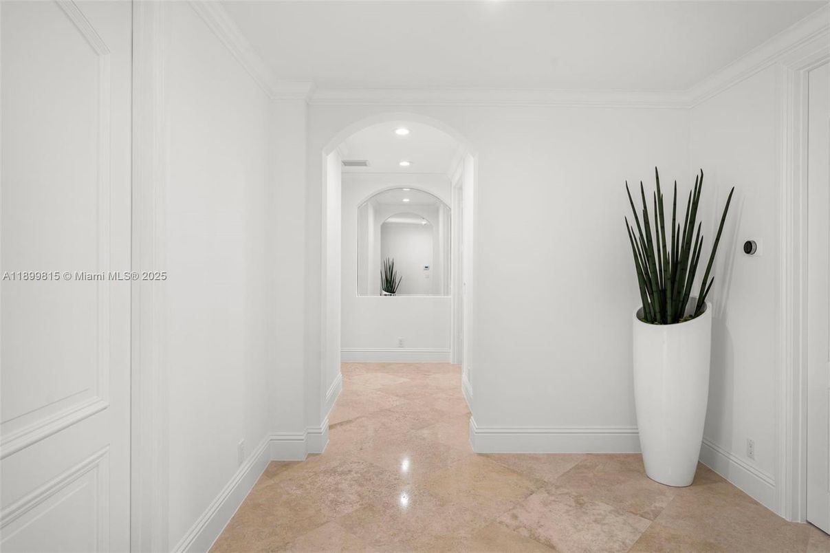 Interior, Recessed Lighting