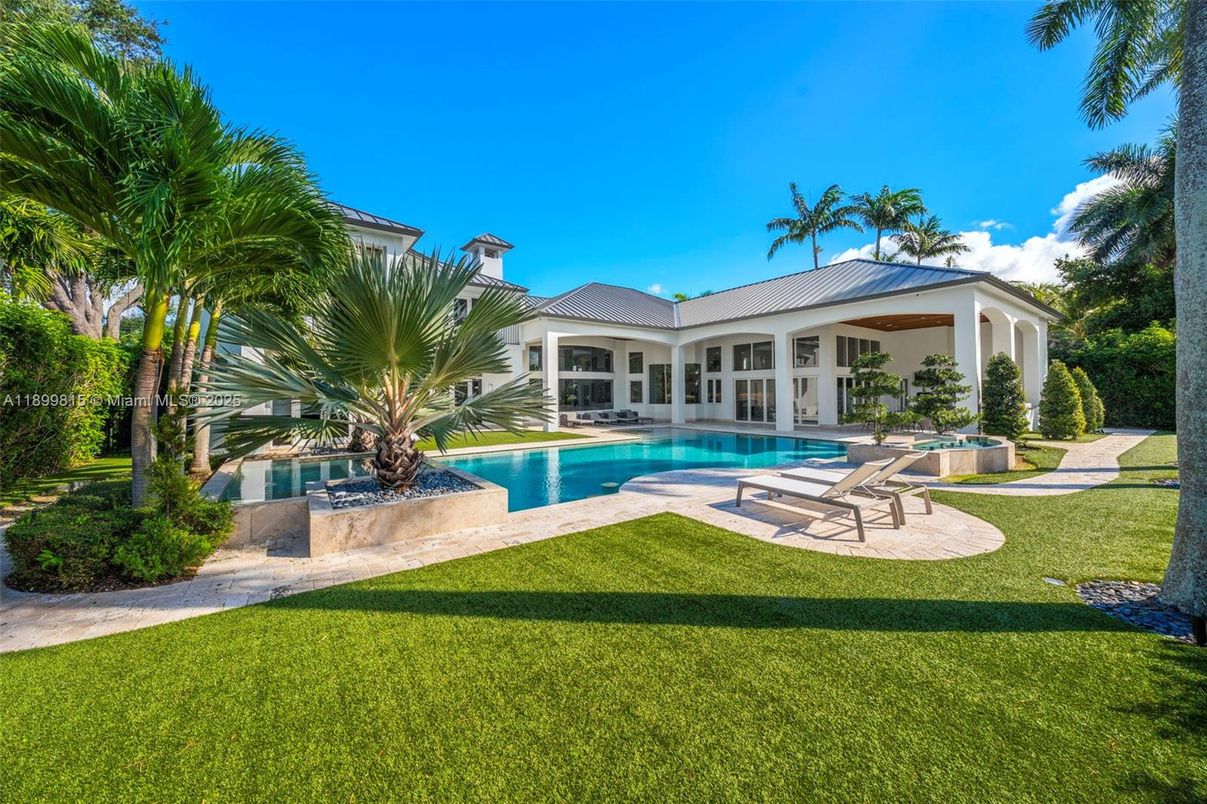 Backyard, Exterior, Pool
