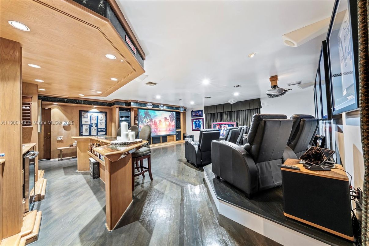 Dining room, Interior, Projection Screen, Recessed Lighting, Theatre Room, Wooden Ceilings, Wood Texture Flooring