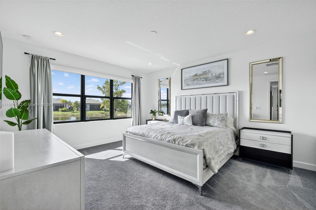 Bedroom, Interior, Recessed Lighting