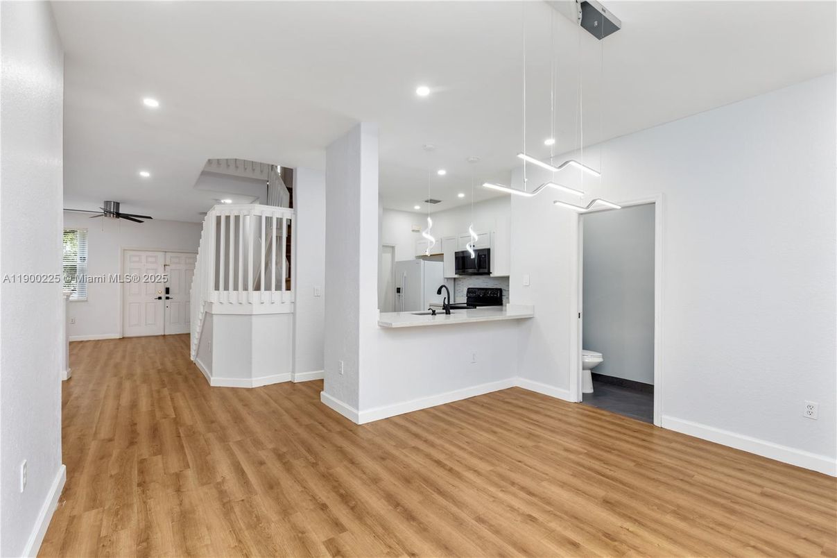 Interior, Kitchen, Pendant Lights, Recessed Lighting, Wood Texture Flooring