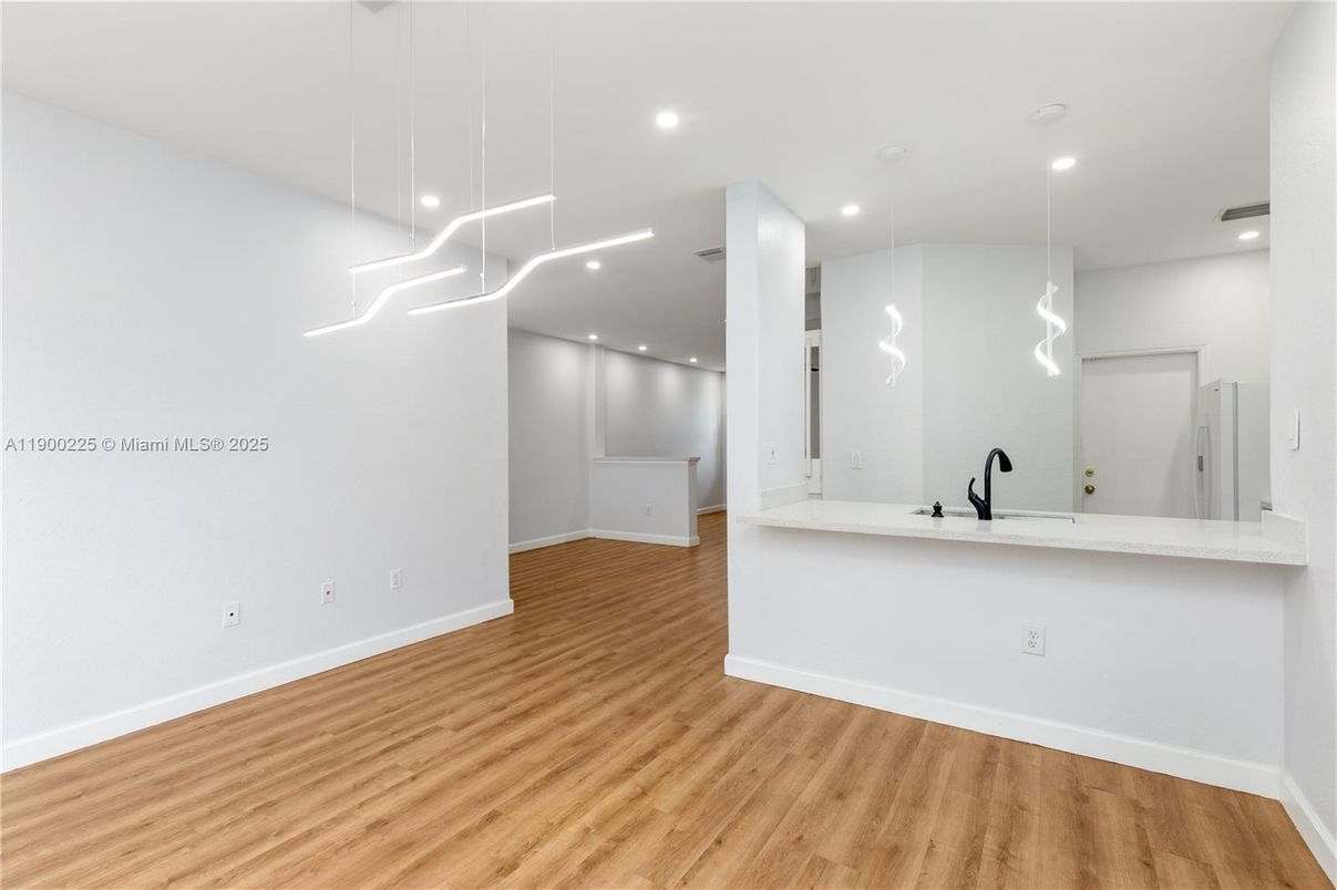 Empty room, Interior, Pendant Lights, Recessed Lighting, Wood Texture Flooring