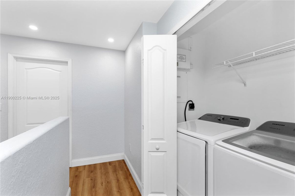 Interior, Recessed Lighting, Utility Closets, Washer, Wood Texture Flooring