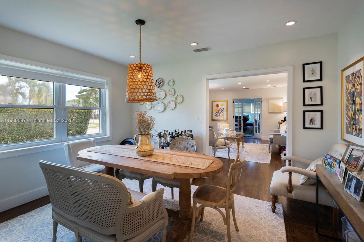 Dining room, Interior, Pendant Lights, Recessed Lighting, Wood Texture Flooring