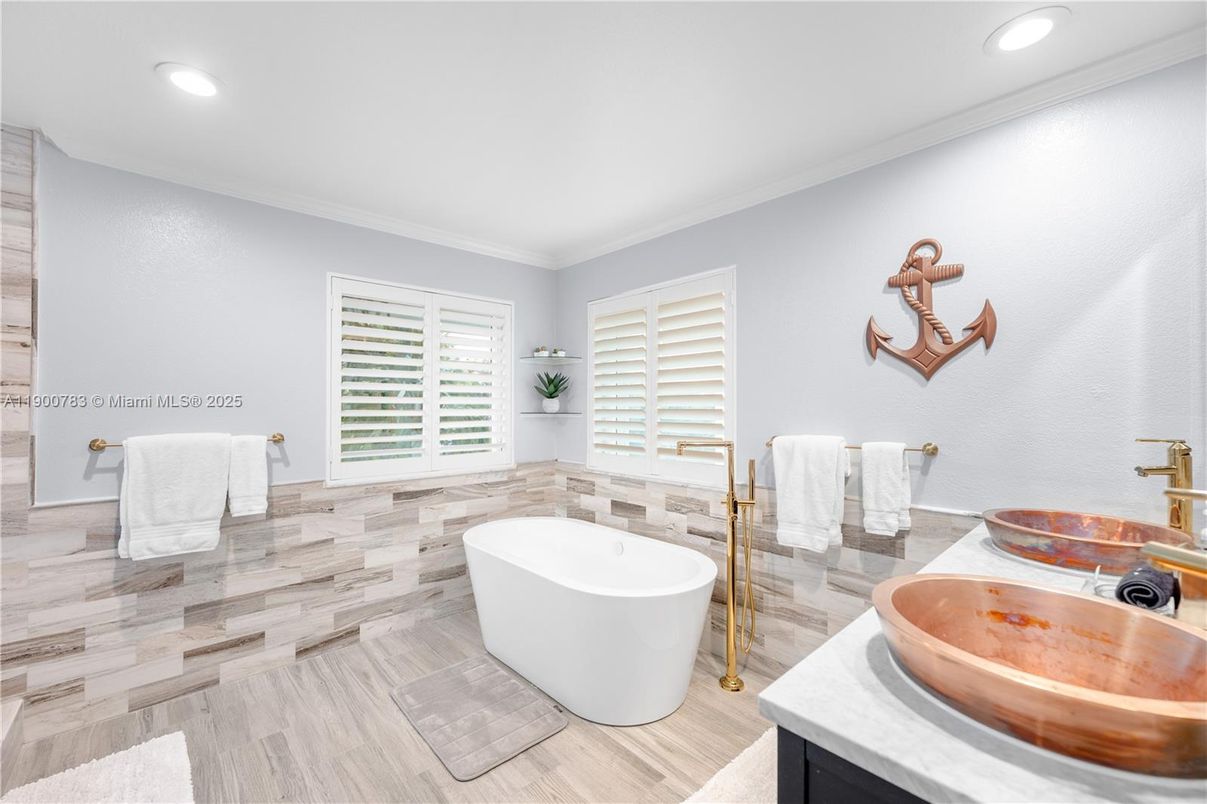 Bathroom, Dual Sink Vanities, Free Standing Baths, Interior, Recessed Lighting, Wood Texture Flooring