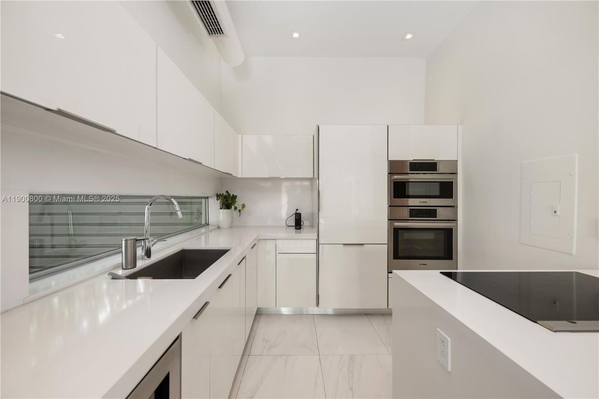 Interior, Kitchen, Marble, Recessed Lighting, Stainless Steel Appliances