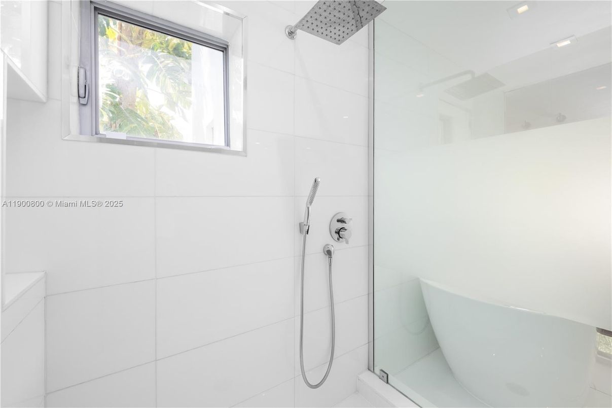 Bathroom, Free Standing Baths, Glass Shower, Interior, Recessed Lighting
