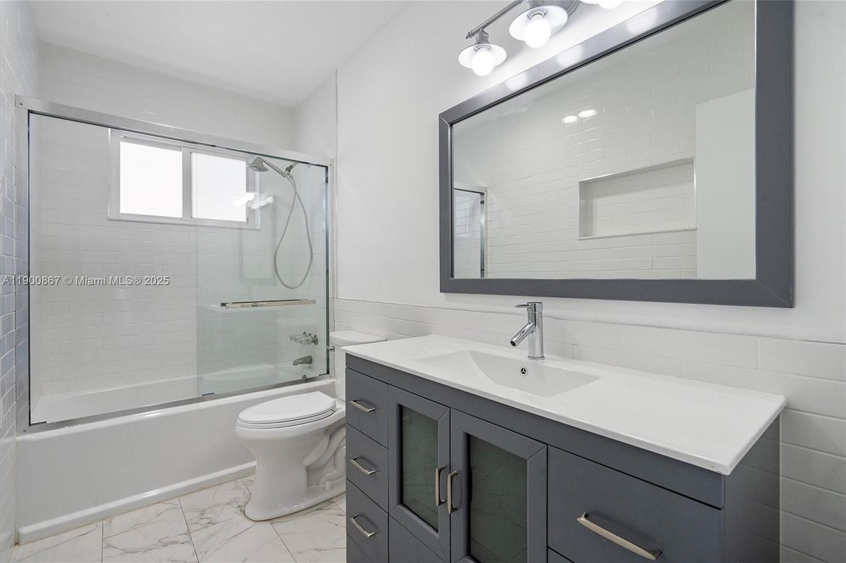 Bathroom, Glass Shower, Interior, Marble