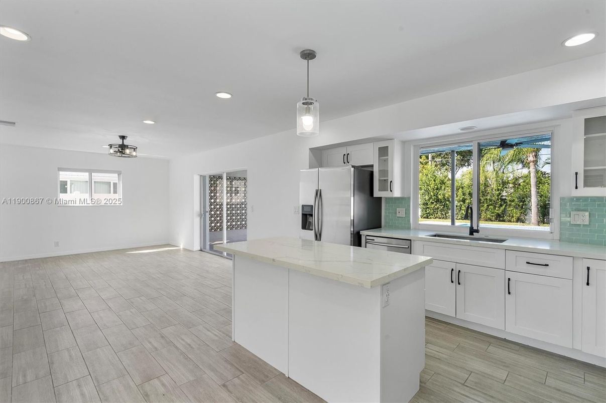 Interior, Kitchen, Pendant Lights, Recessed Lighting, Wood Texture Flooring