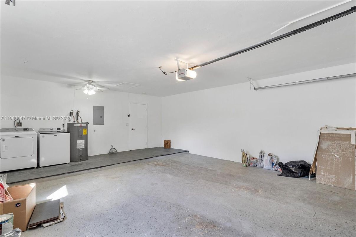 Interior, Washer