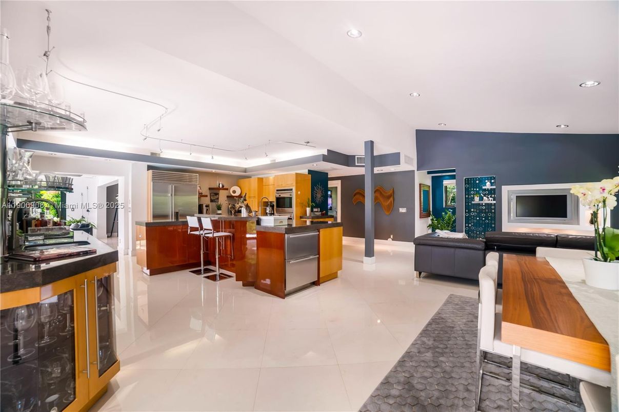 Interior, Kitchen, Living room, Recessed Lighting