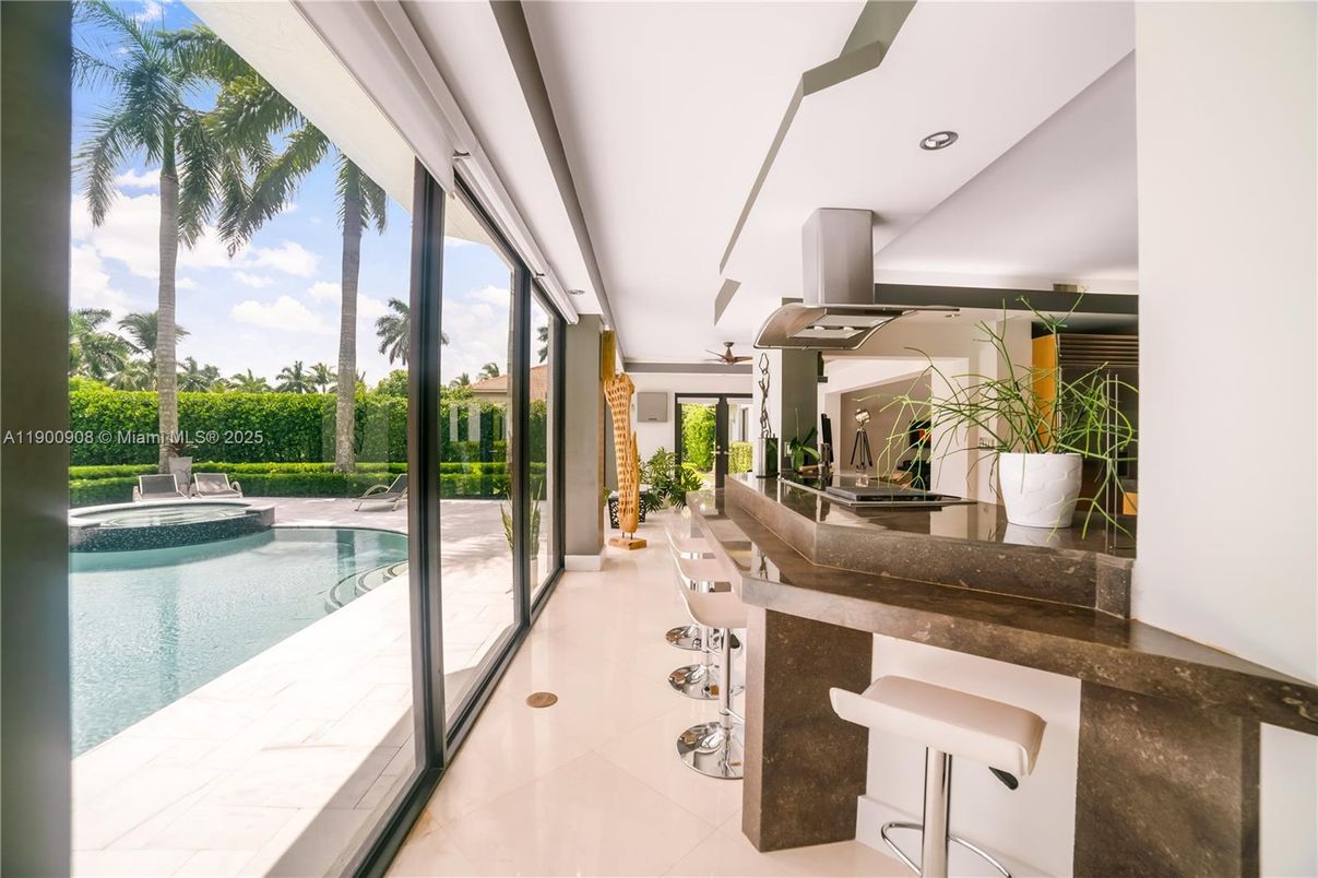 Interior, Pool, Recessed Lighting