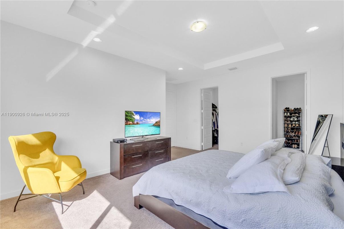 Bedroom, Interior, Recessed Lighting