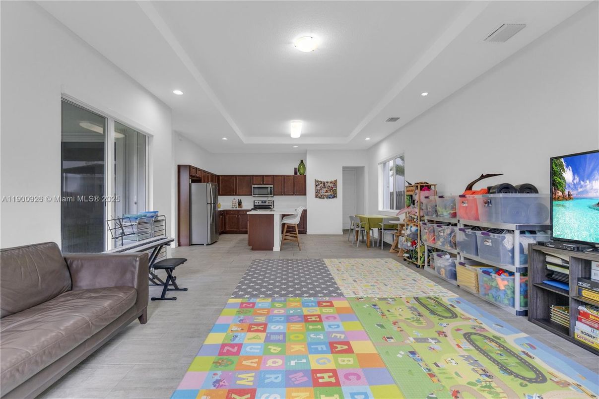 Interior, Kitchen, Recessed Lighting