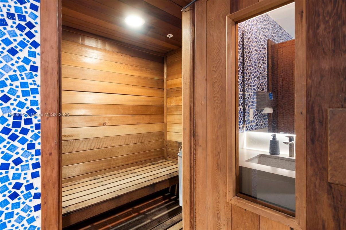 Interior, Recessed Lighting, Sauna Room