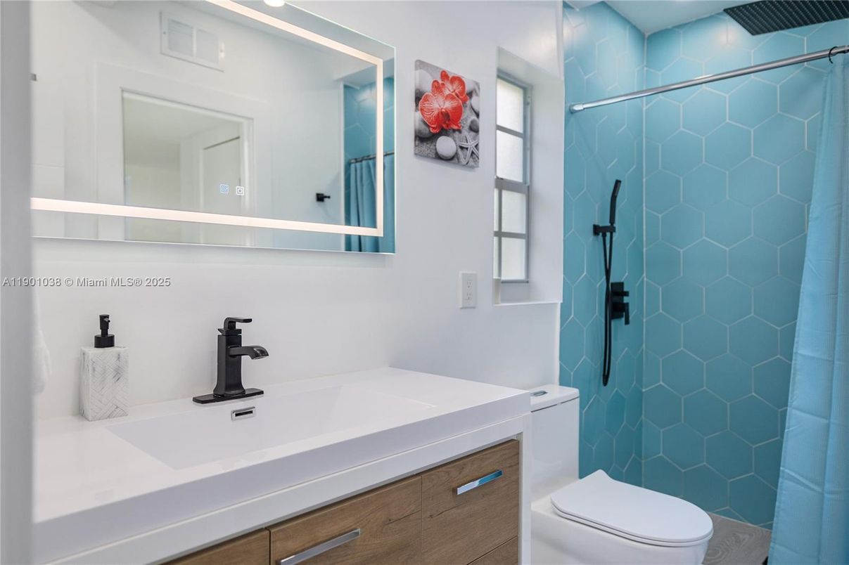 Bathroom, Interior