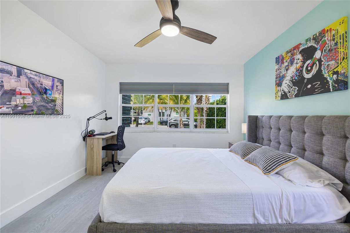 Bedroom, Home Office, Interior, Wood Texture Flooring