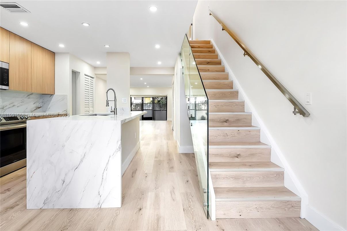 Interior, Kitchen, Marble Walls, Recessed Lighting, Wood Texture Flooring