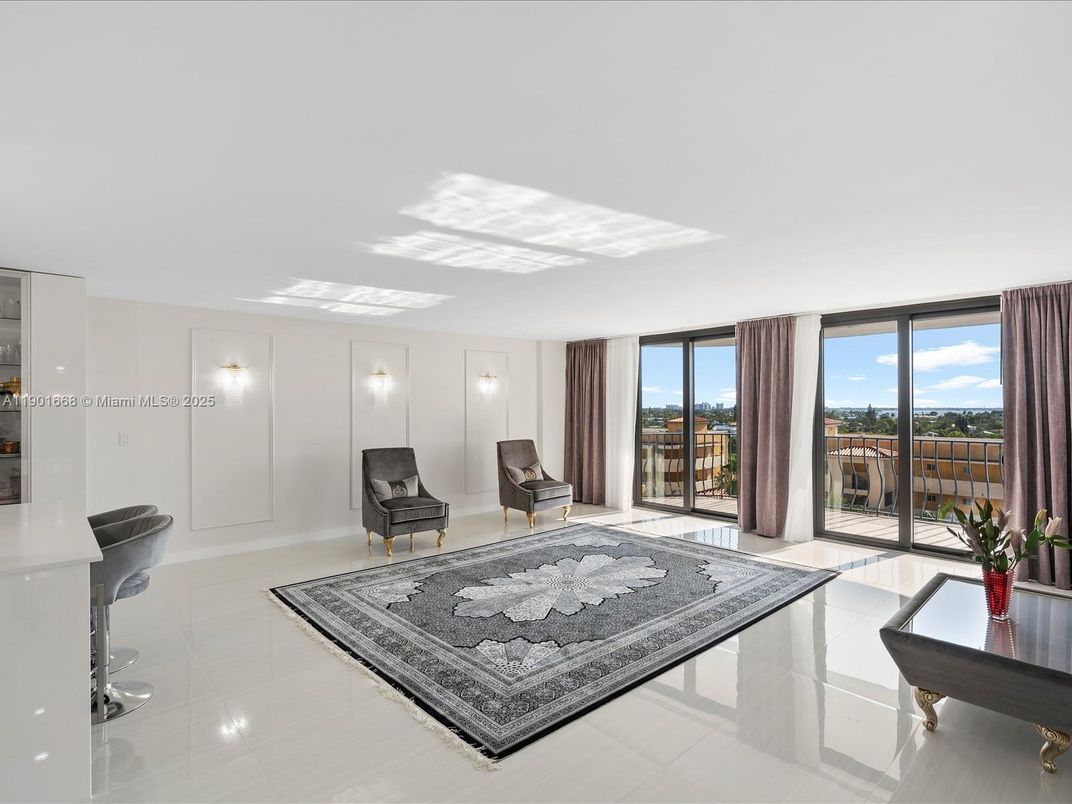Interior, Water
