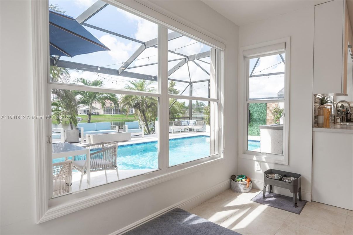 Glass Ceilings, Interior, Sun Room
