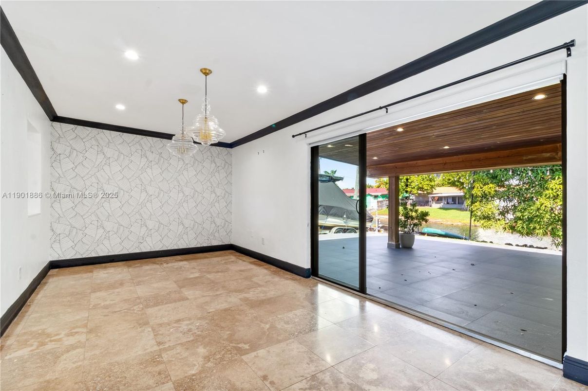 Empty room, Interior, Pendant Lights, Recessed Lighting, Wooden Ceilings